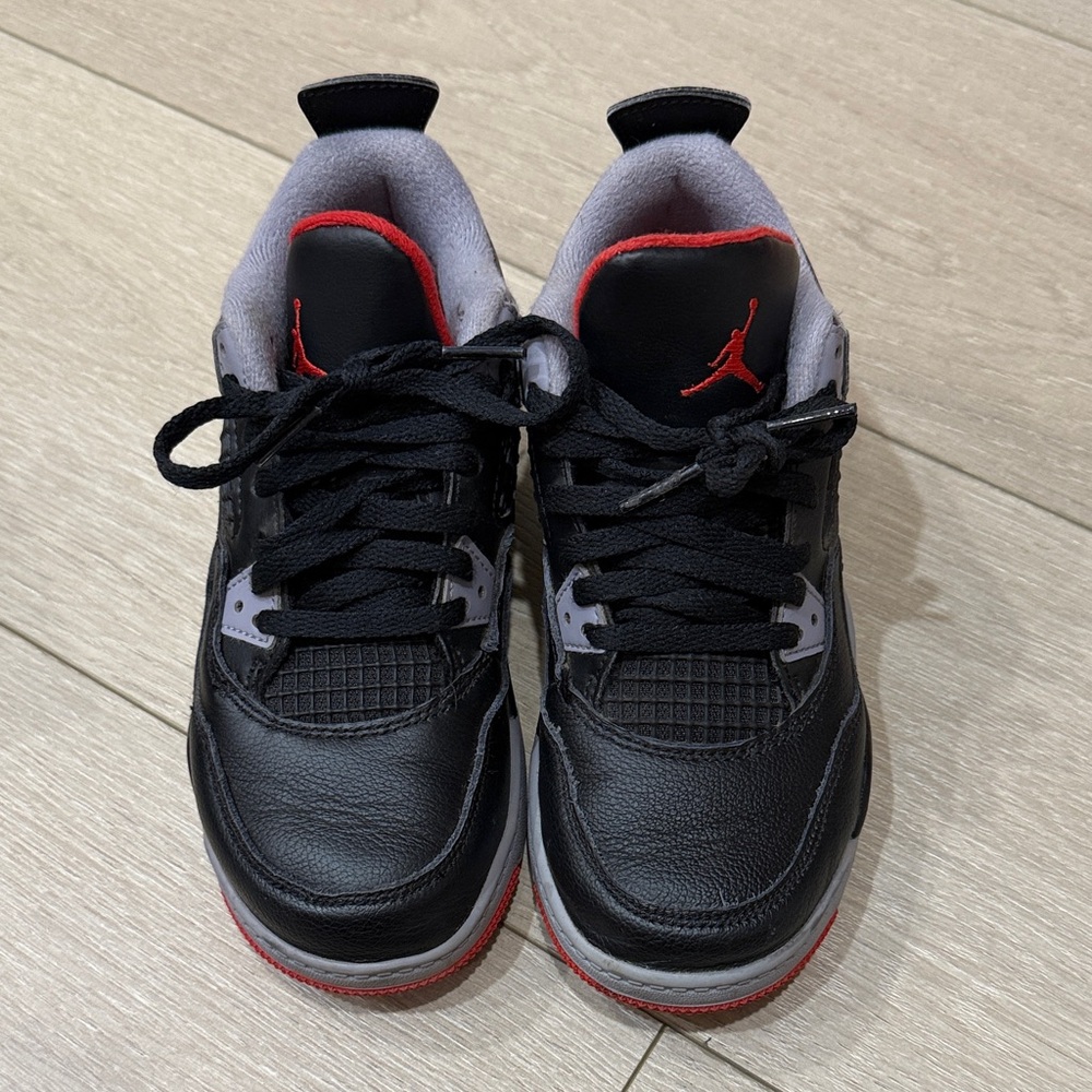 Nike Kids Black and Red Sneakers